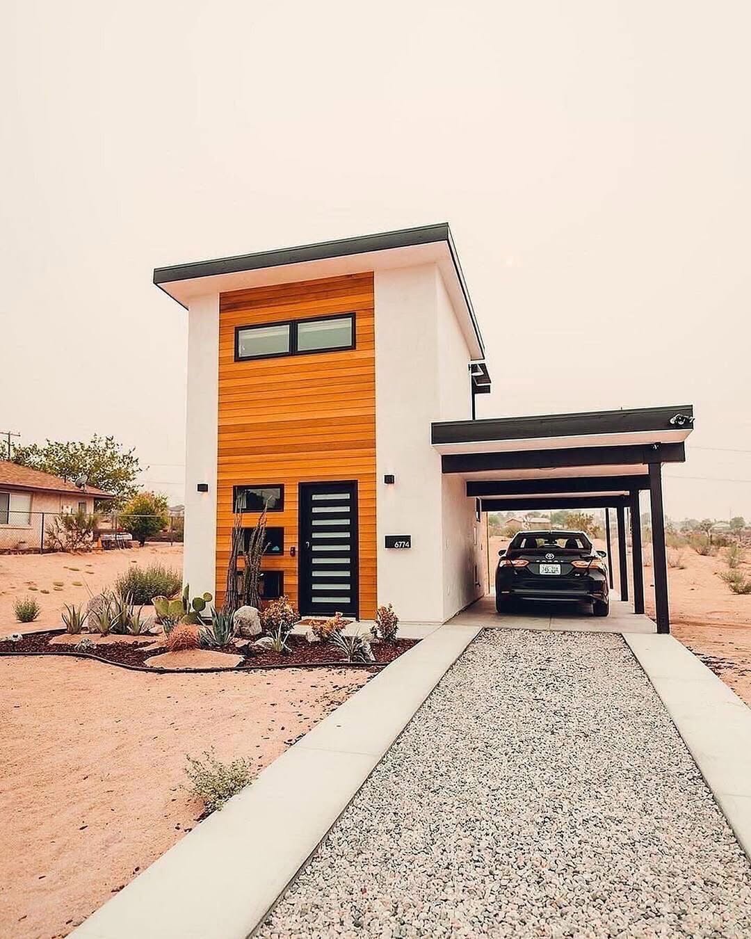 Modern Oasis in the Desert
