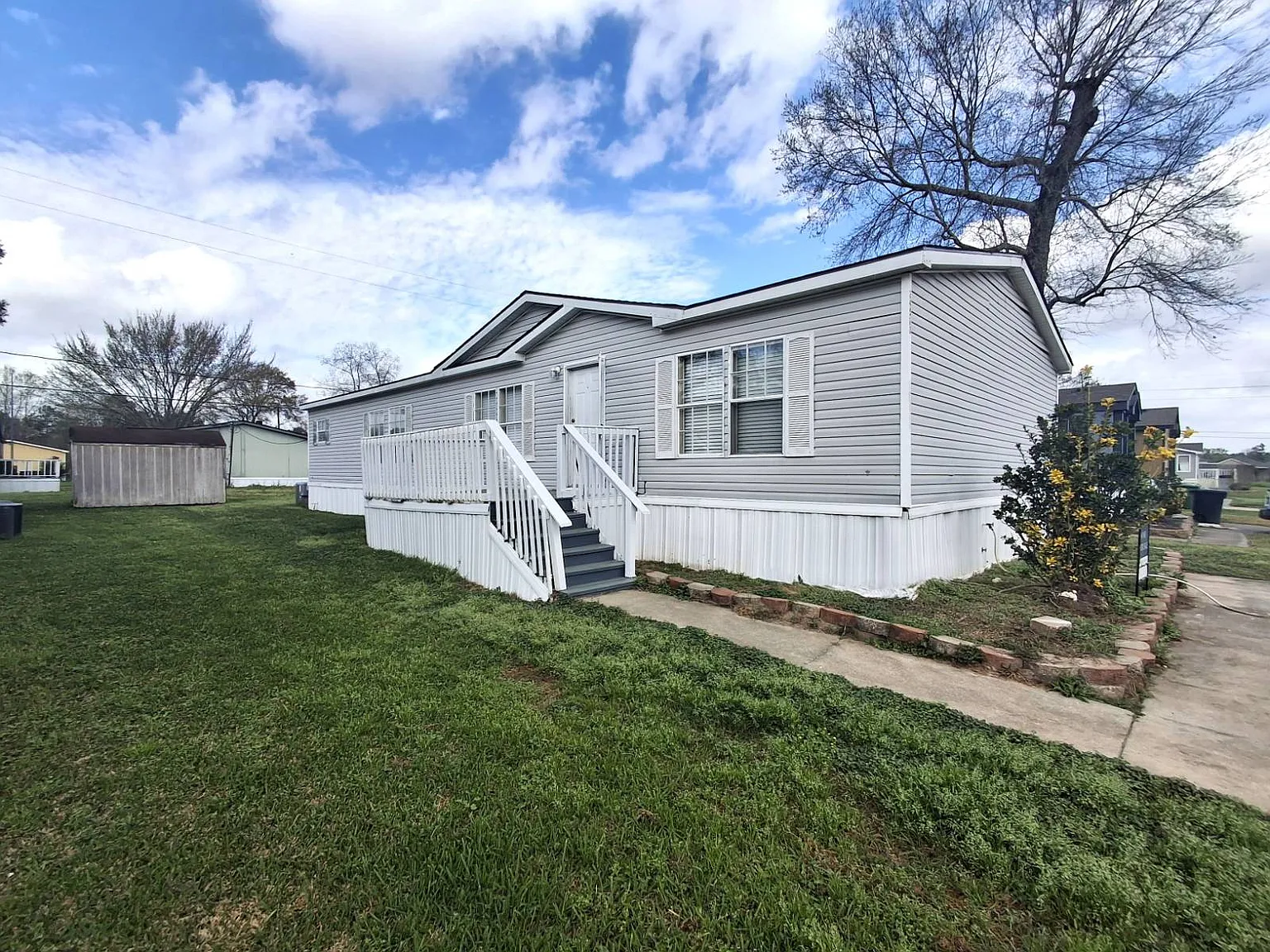 A Spacious, Affordable Retreat in Huffman, TX