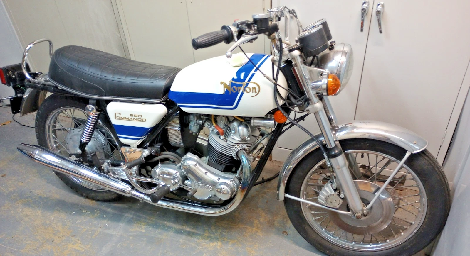 1974 Norton Commando – A True British Icon Ready for Its Next Rider