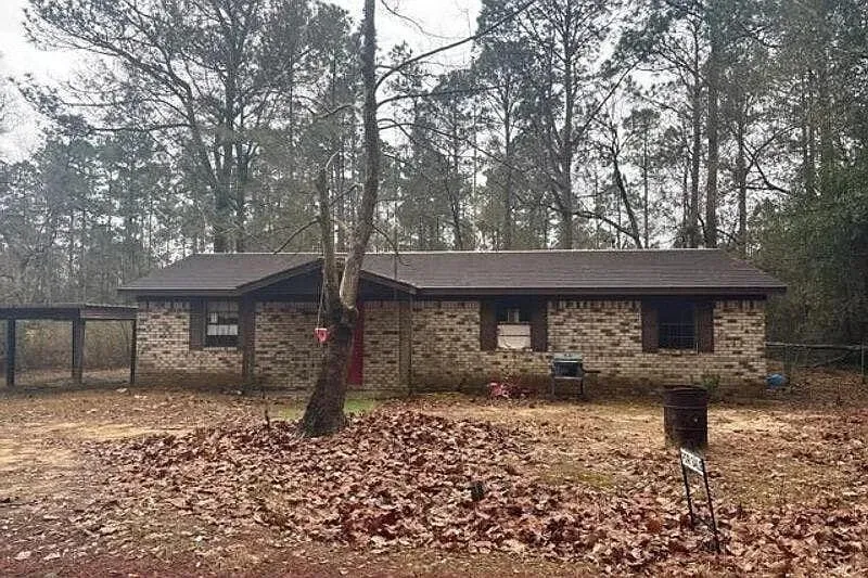 This Quiet 3-Bedroom Home Has More Space Than You’d Expect