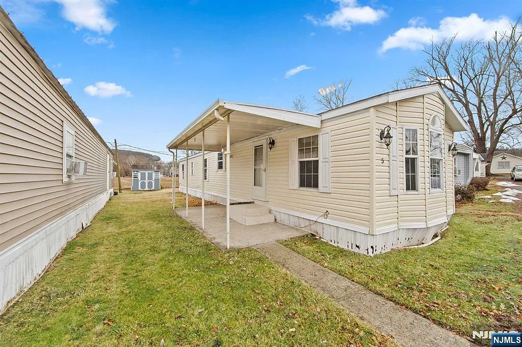 Affordable River Living Just 1 Hour from NYC