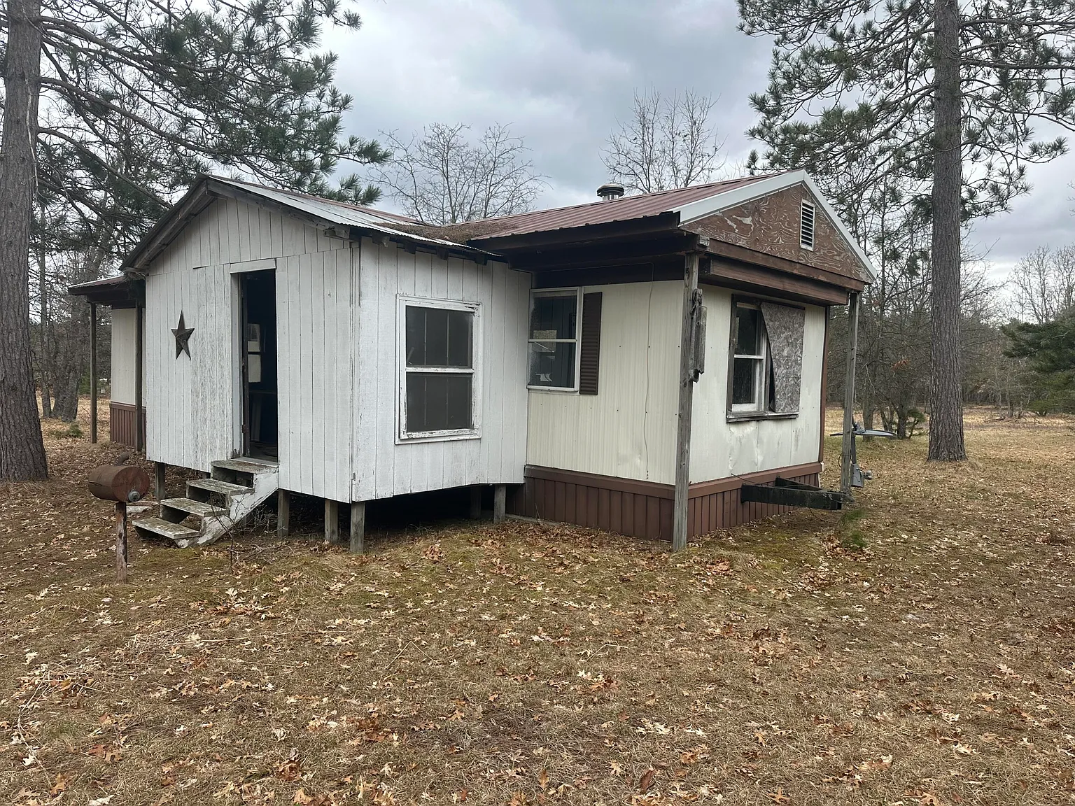 20 Acres of Northern Michigan Hunting Paradise with Cabin, Deer Blind & Trail System