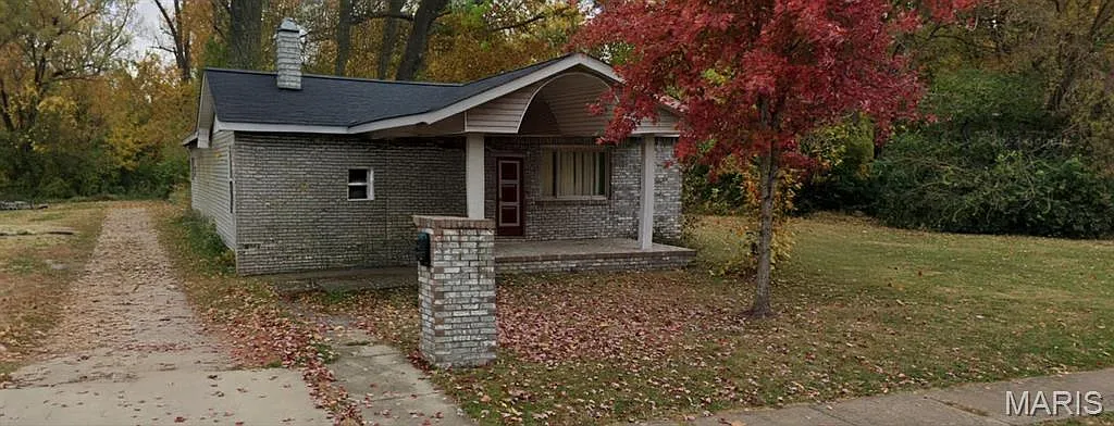 Charming Ranch Opportunity with Endless Potential