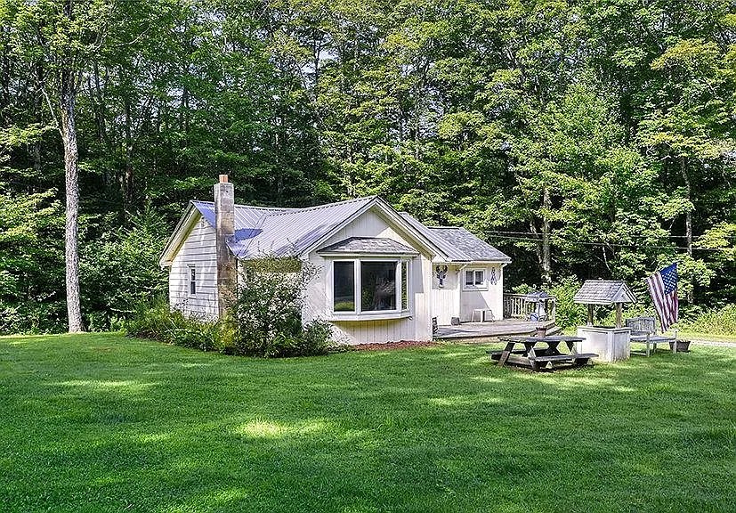 Your Peaceful New England Escape: A Walpole Gem Where Serenity Meets Adventure