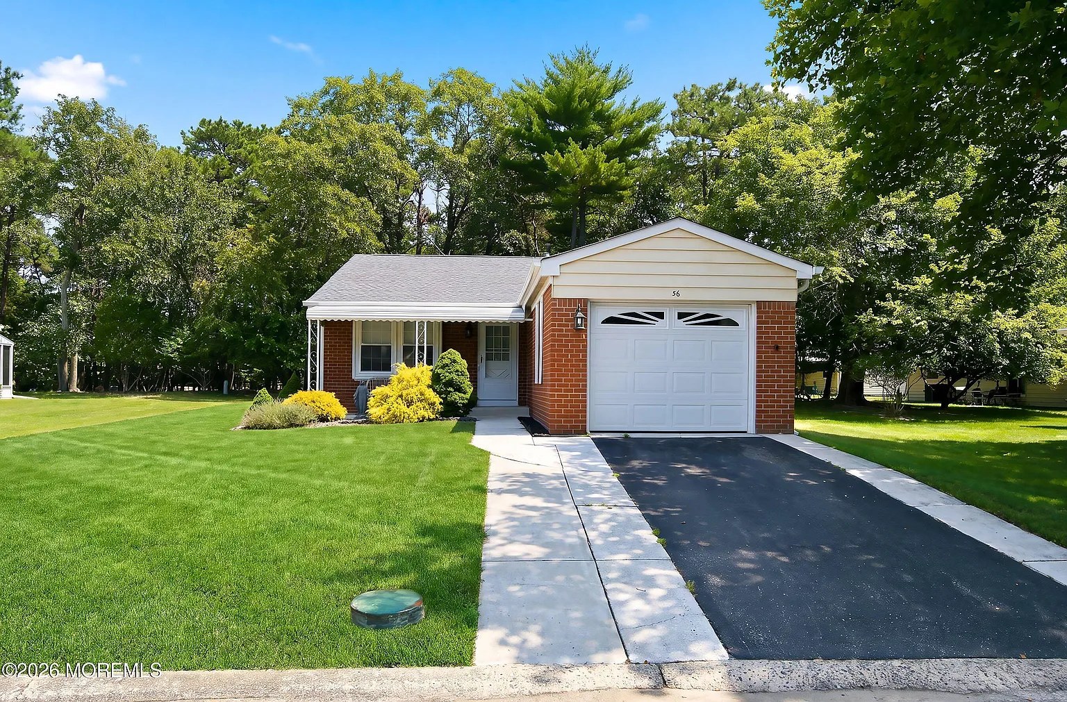 Your Perfect Oasis Awaits: Charming and Move-In Ready in Whiting, NJ