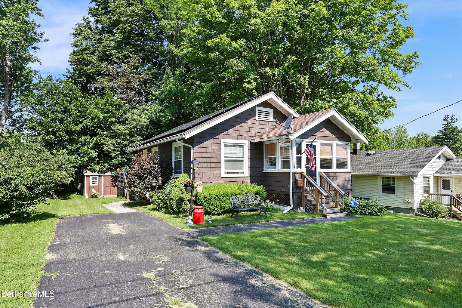 Dalton Delight: A Perfectly Updated Bungalow with Solar Savings
